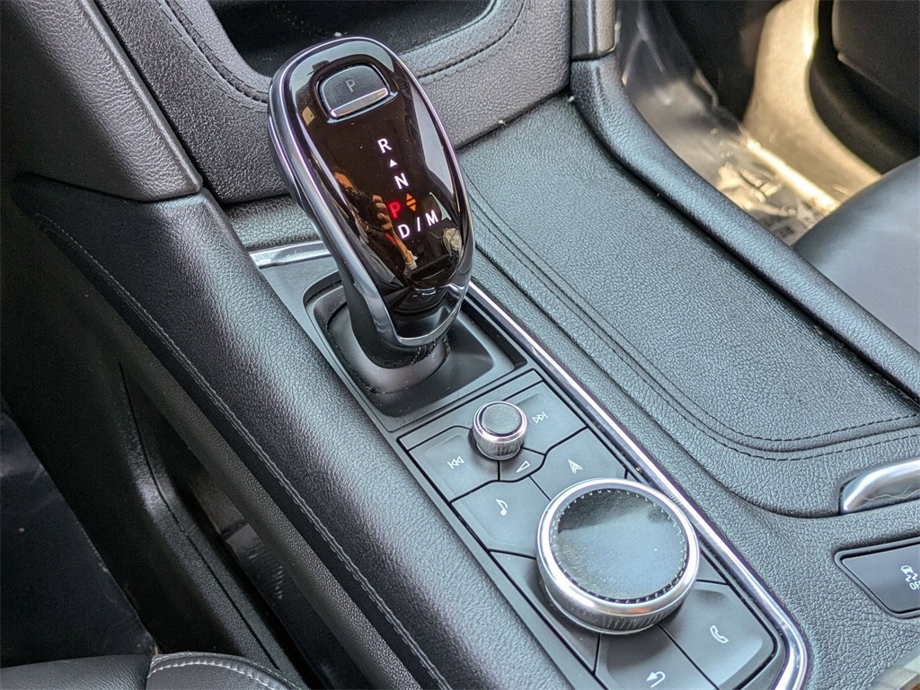 Thumbnail: 2024 Cadillac XT6 - 18