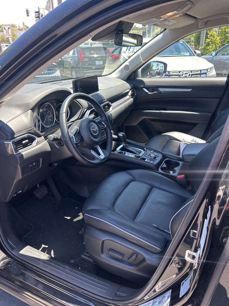 Thumbnail: 2025 Mazda CX-5 - 8