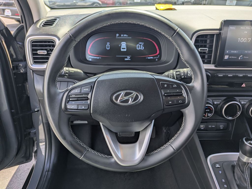 Thumbnail: 2025 Hyundai Venue - 18