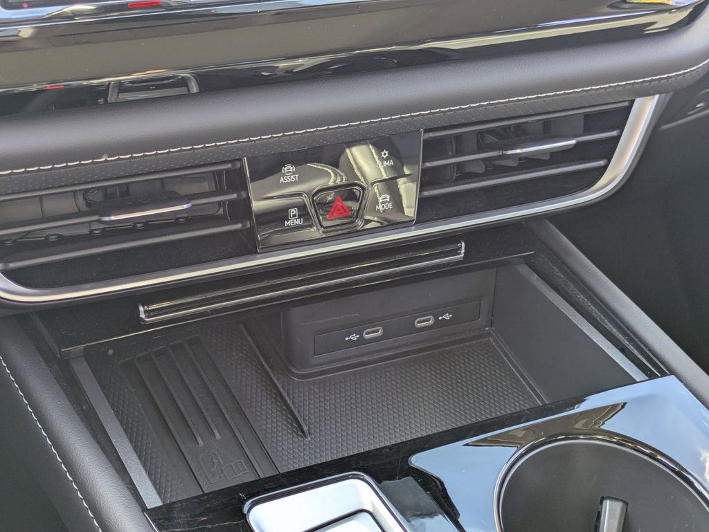 Thumbnail: 2025 Volkswagen Atlas - 22