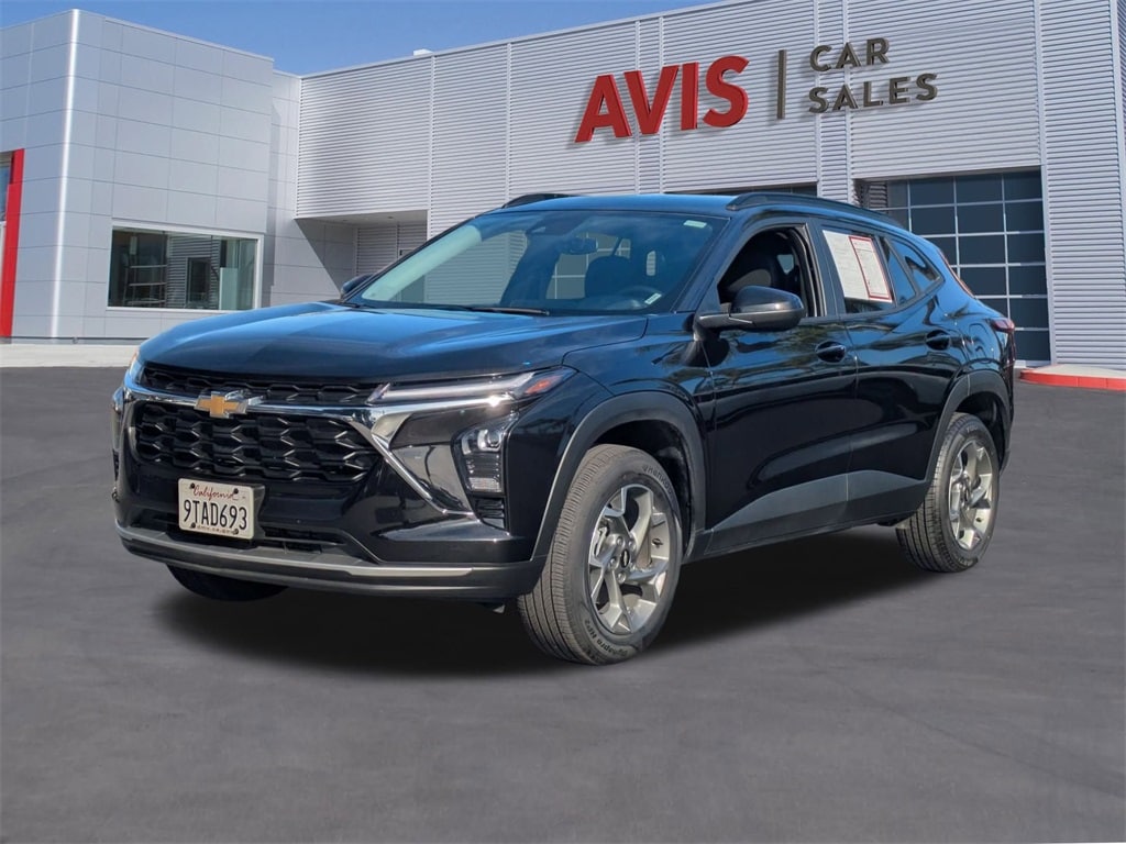 2025 Chevrolet Trax LT's photo