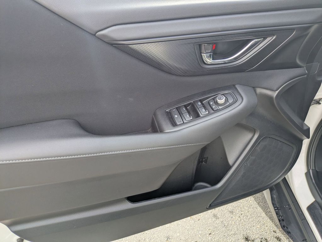 Thumbnail: 2025 Subaru Outback - 15