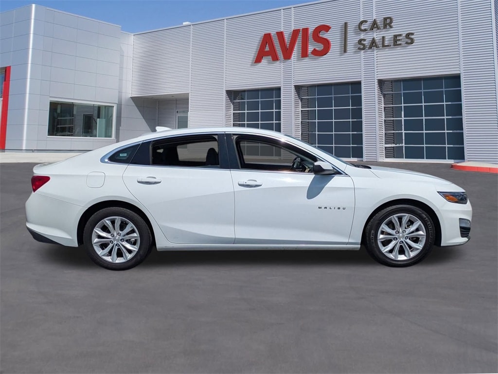 Thumbnail: 2023 Chevrolet Malibu - 5