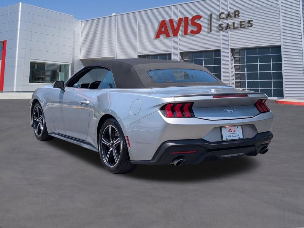 Thumbnail: 2025 Ford Mustang - 9