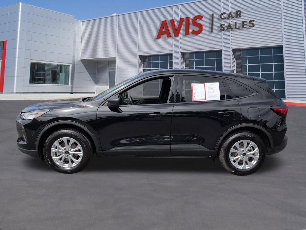 Thumbnail: 2025 Ford Escape - 10