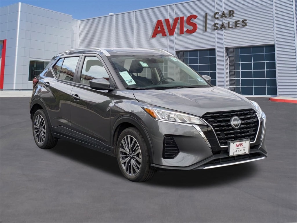 Thumbnail: 2024 Nissan Kicks - 3