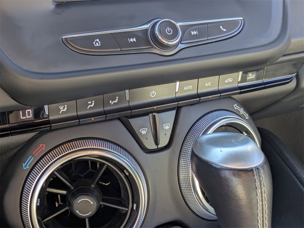 Thumbnail: 2023 Chevrolet Camaro - 22