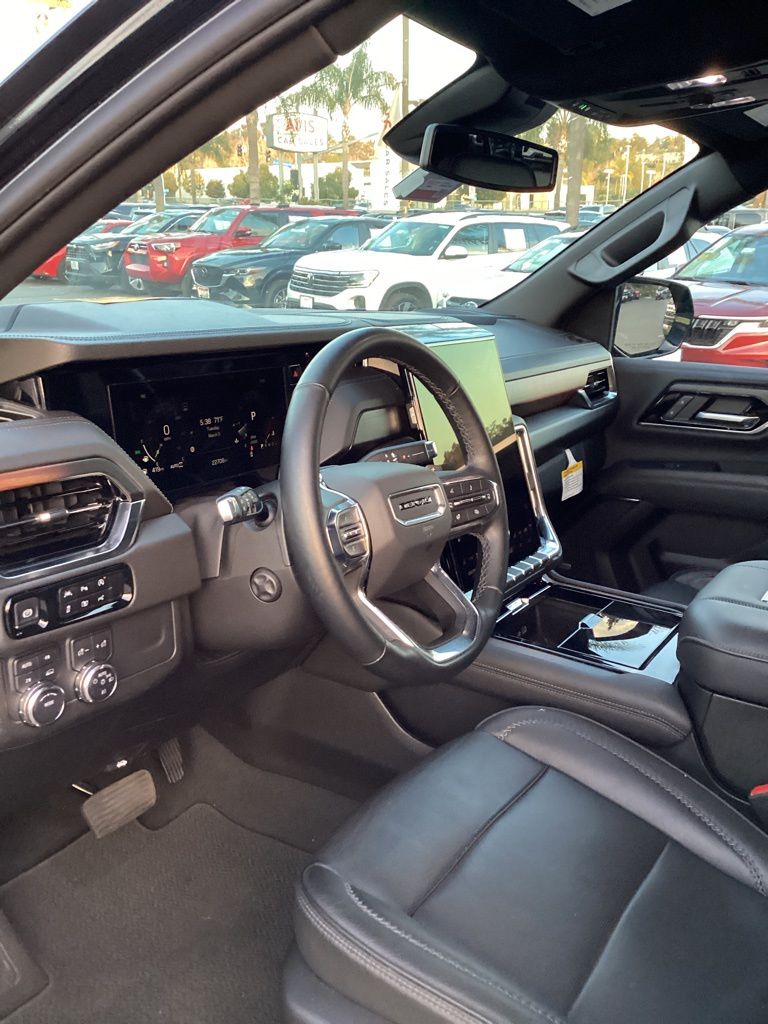 Thumbnail: 2025 GMC Yukon - 12