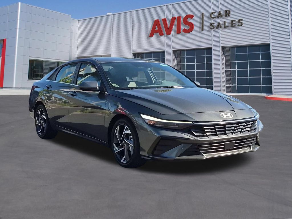 Thumbnail: 2025 Hyundai Elantra - 3