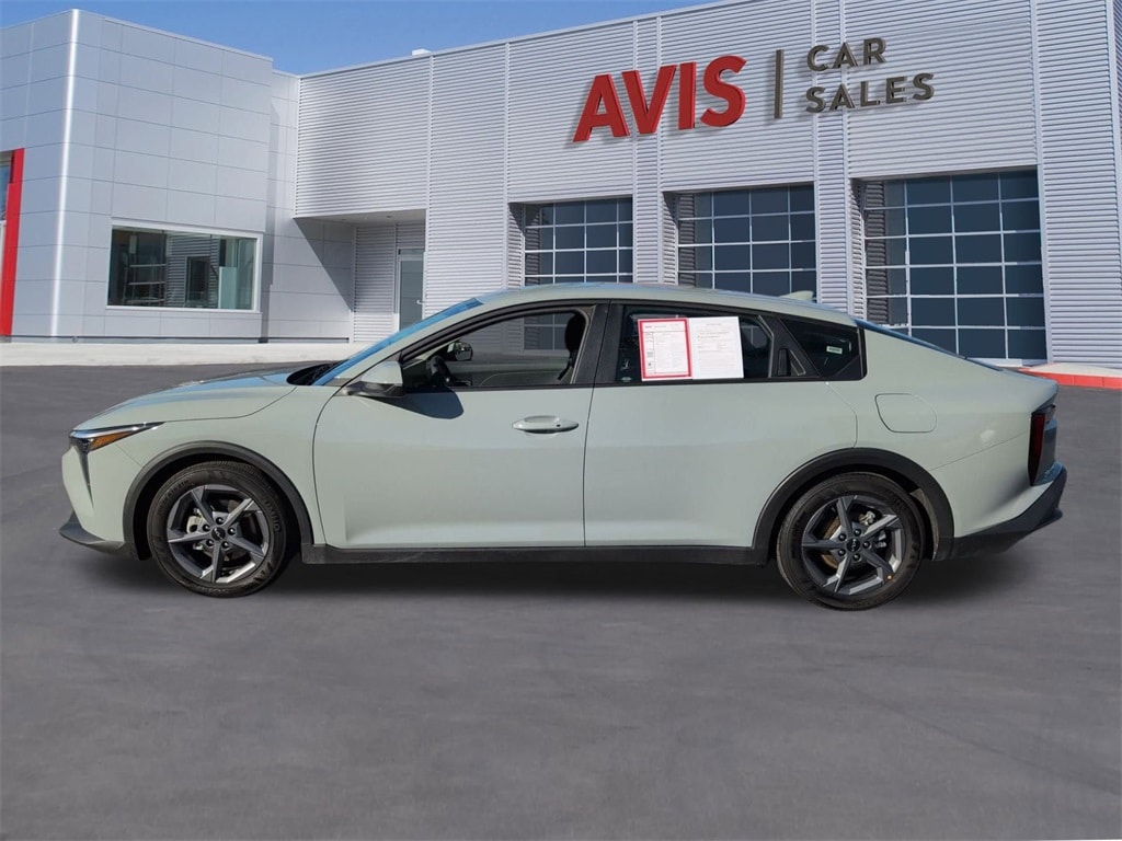 Thumbnail: 2025 Kia K4 - 10