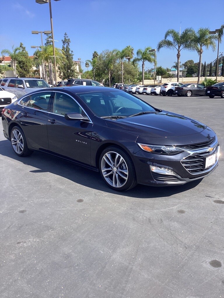 Thumbnail: 2023 Chevrolet Malibu - 3