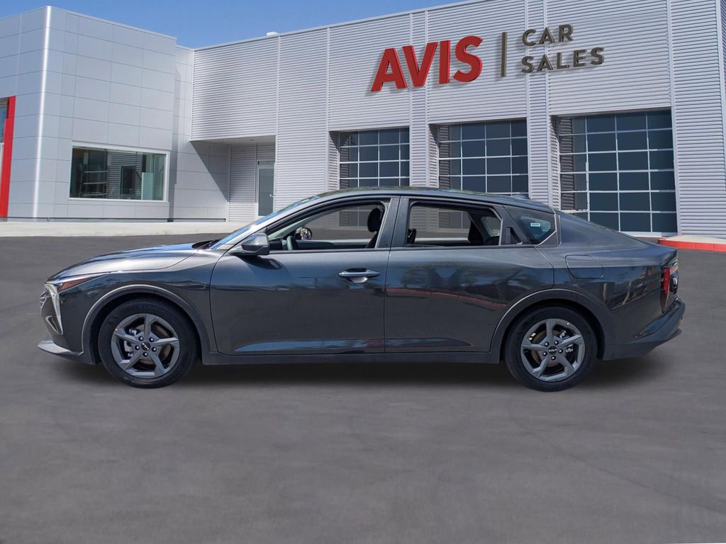 Thumbnail: 2025 Kia K4 - 10