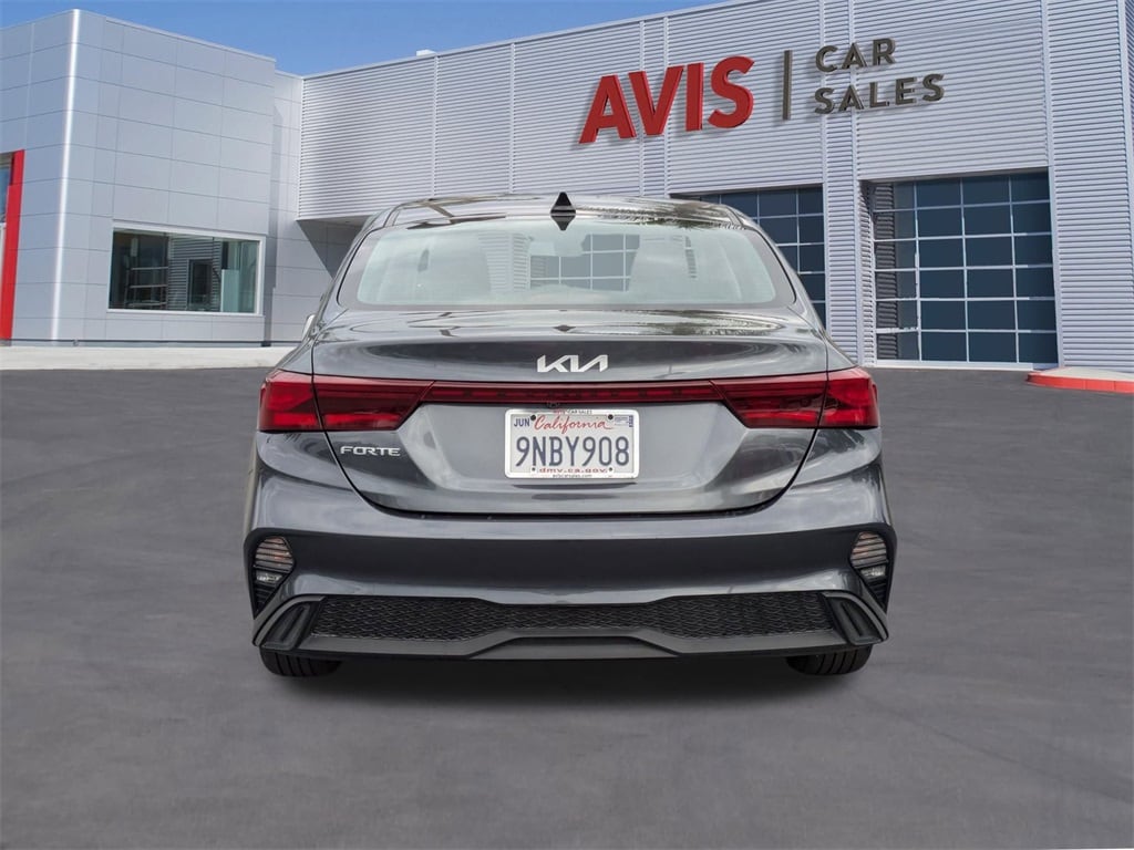 Thumbnail: 2024 Kia Forte - 7
