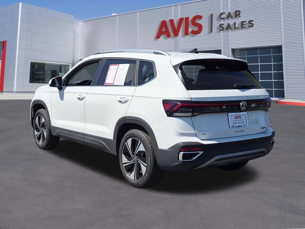 Thumbnail: 2025 Volkswagen Taos - 9