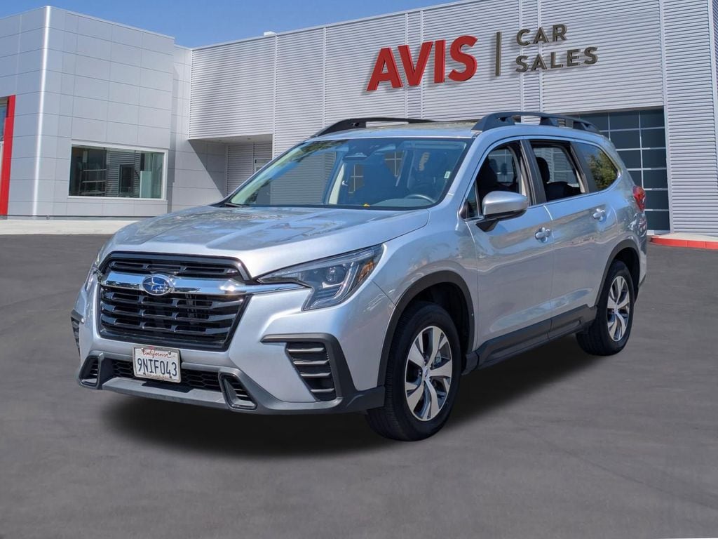 2025 Subaru Ascent Premium 7 Passenger's photo