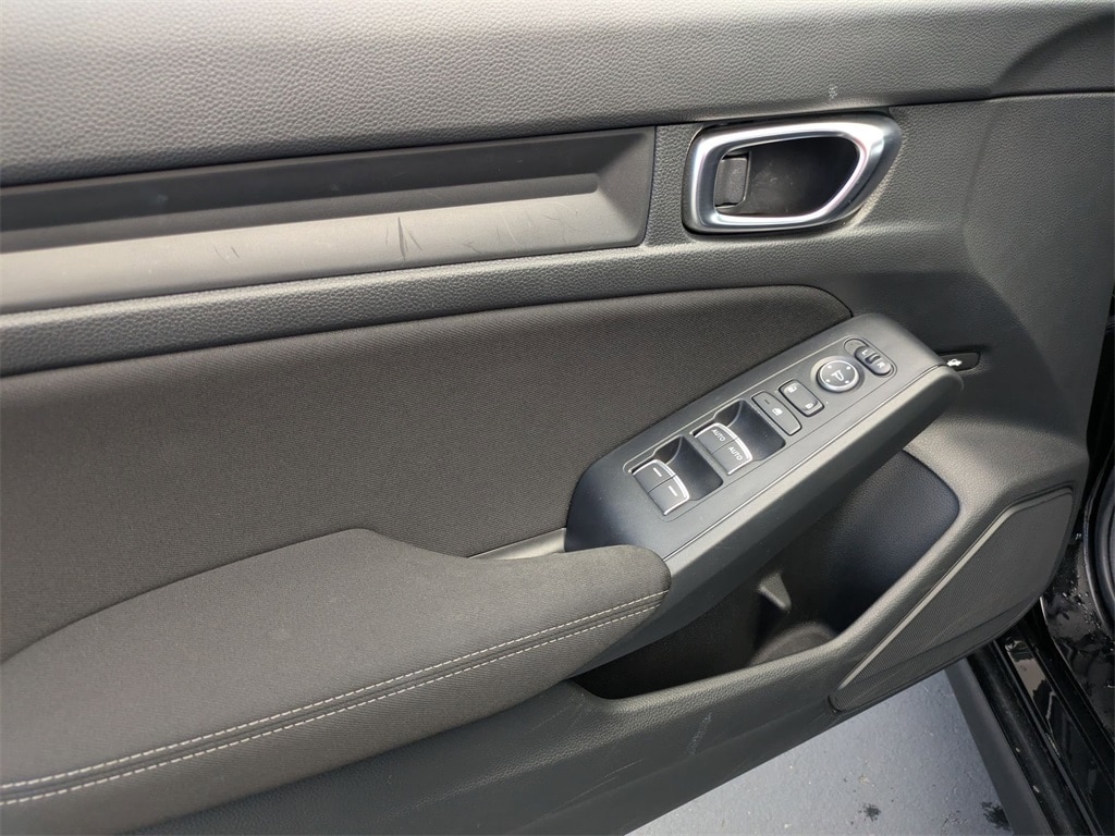 Thumbnail: 2024 Honda Civic - 15