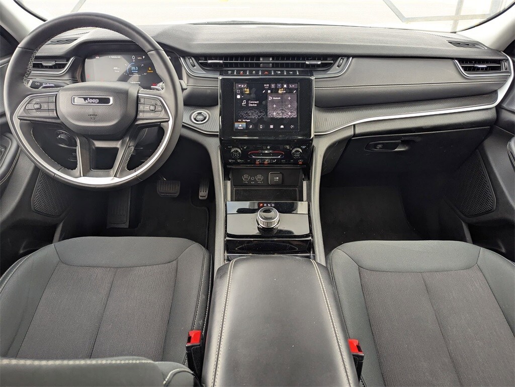 Thumbnail: 2023 Jeep Grand Cherokee L - 24
