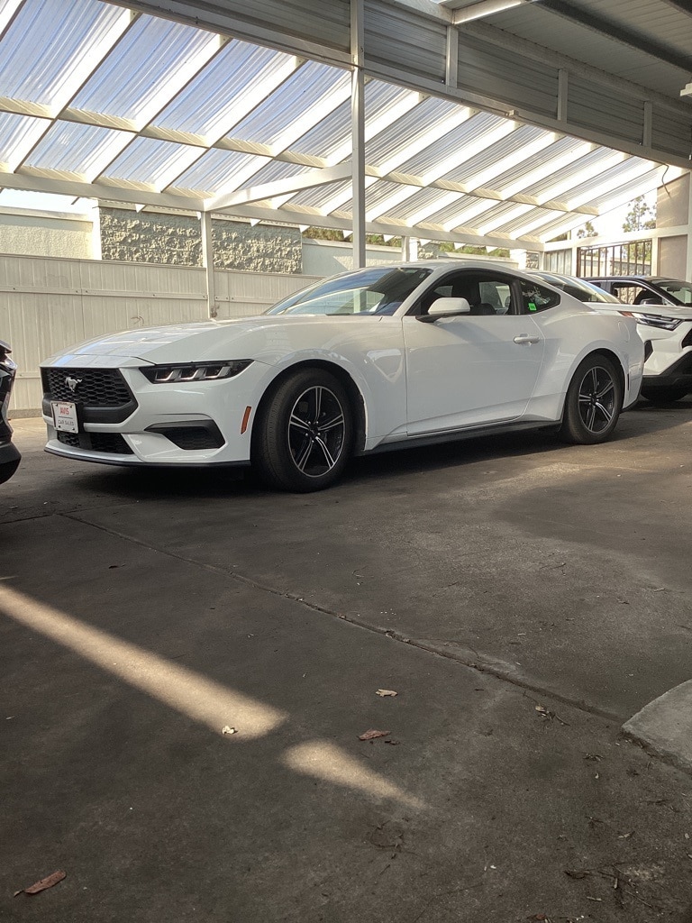 Thumbnail: 2024 Ford Mustang - 3