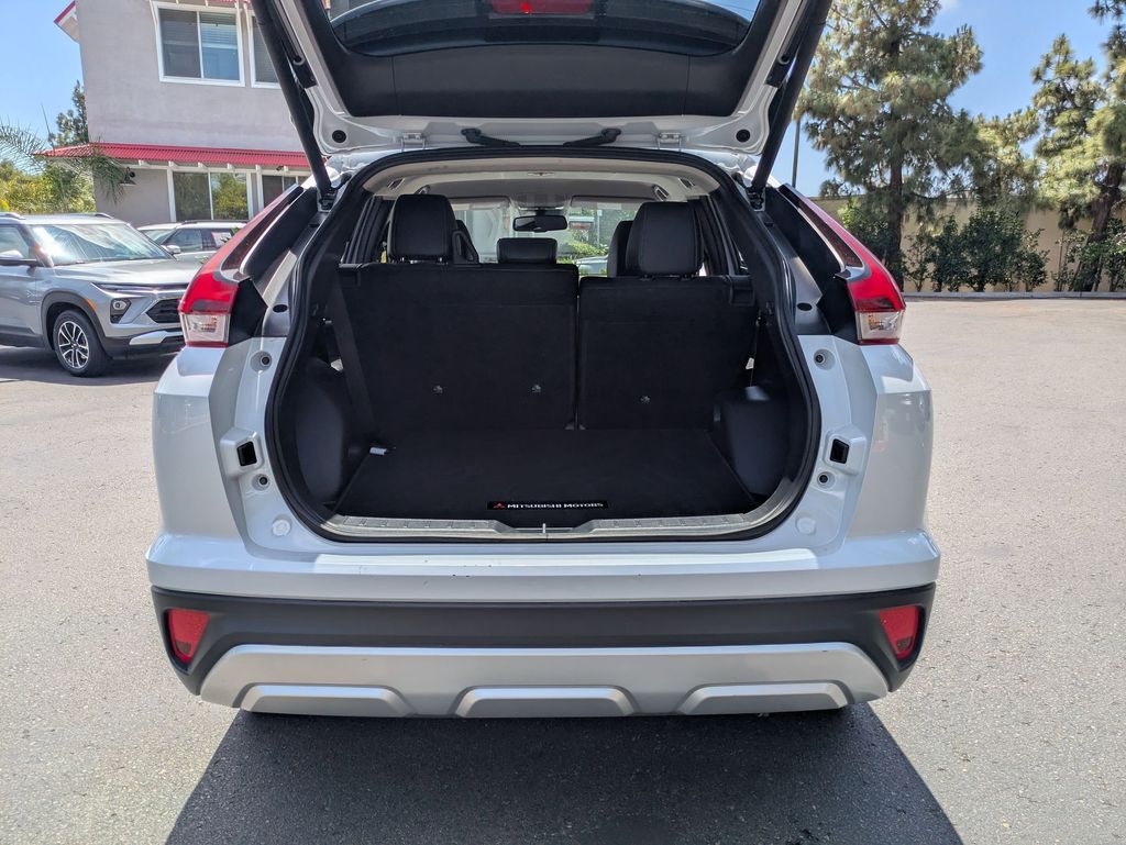 Thumbnail: 2025 Mitsubishi Eclipse Cross - 30