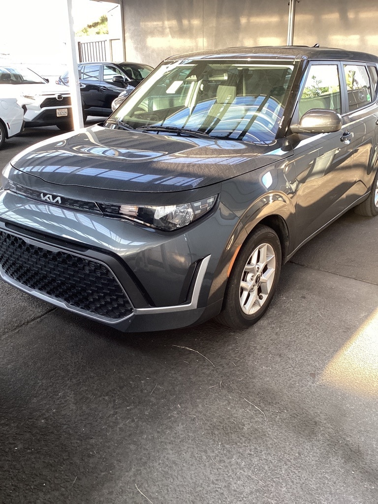 Thumbnail: 2023 Kia Soul - 3