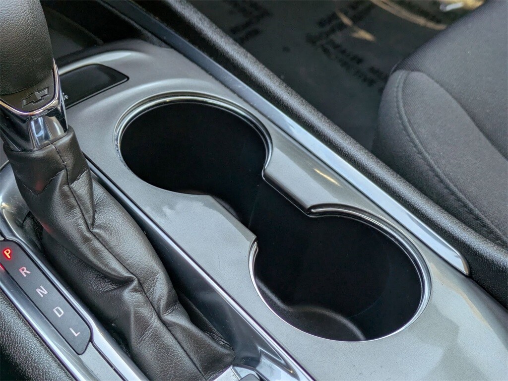 Thumbnail: 2023 Chevrolet Malibu - 19