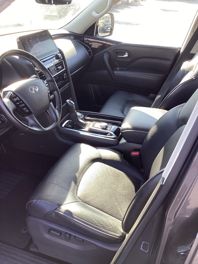 Thumbnail: 2024 INFINITI QX80 - 10