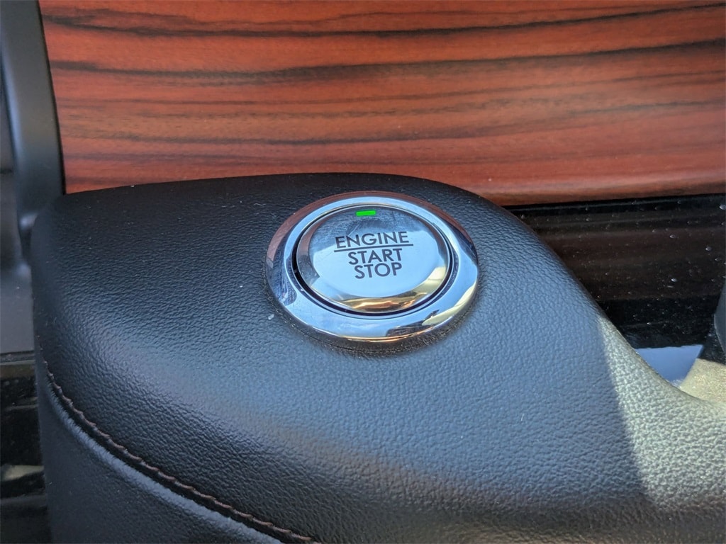 Thumbnail: 2024 Lincoln Aviator - 24