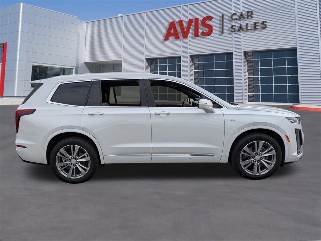 Thumbnail: 2023 Cadillac XT6 - 5
