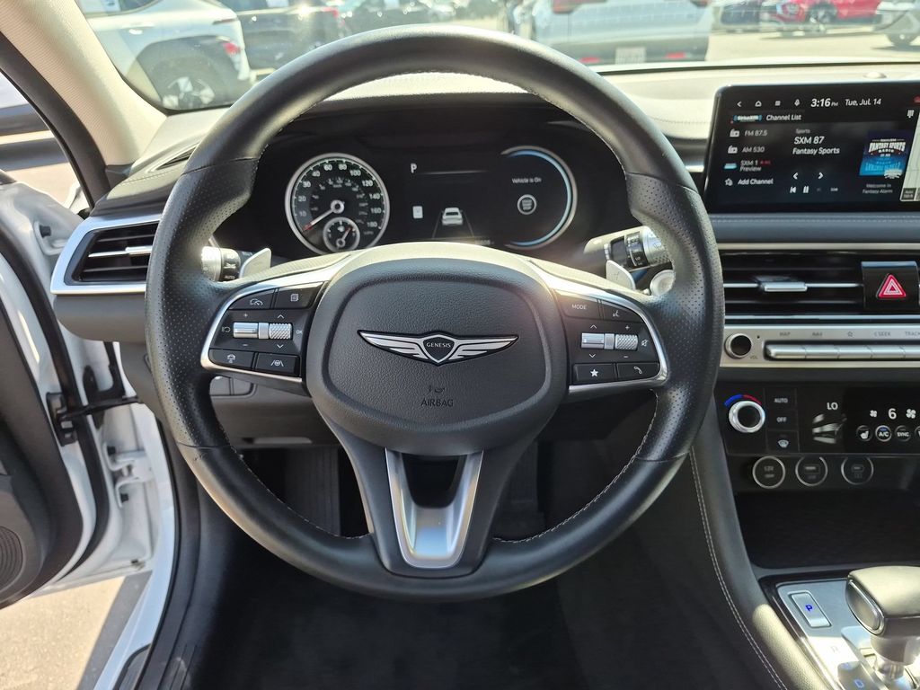Thumbnail: 2025 Genesis G70 - 23
