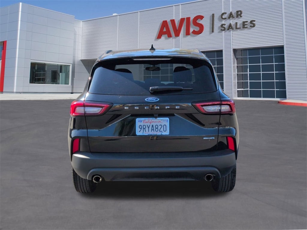 Thumbnail: 2025 Ford Escape - 7