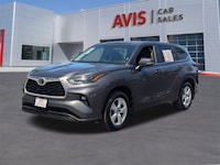 2023 Toyota Highlander LE -
                Vista, CA