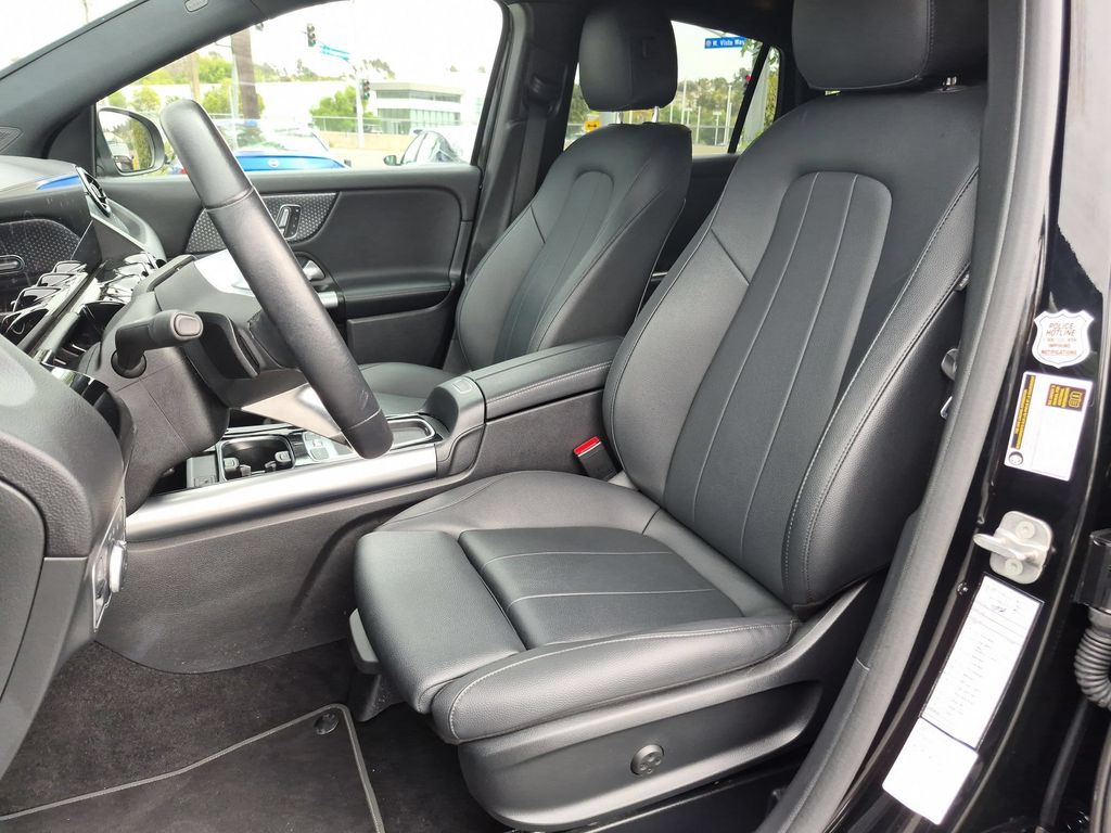 2025 Mercedes-Benz GLA GLA250 - Photo 25