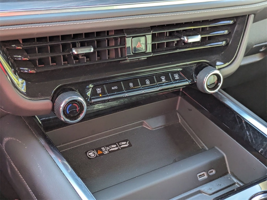 Thumbnail: 2025 Chevrolet Tahoe - 23