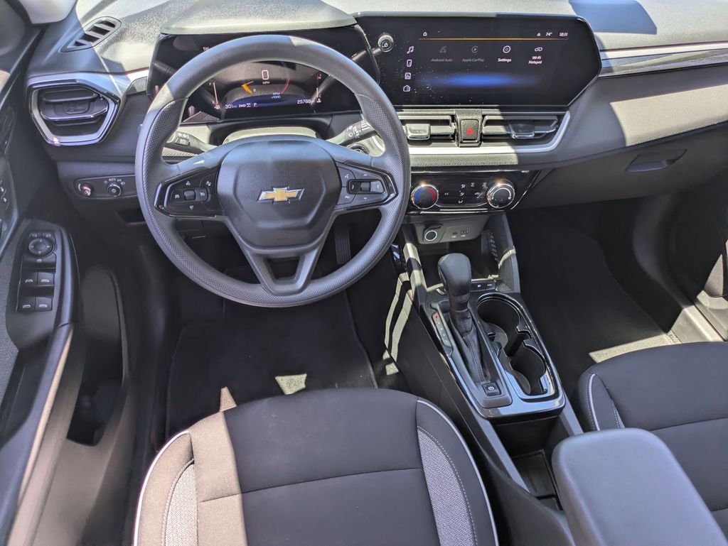 Thumbnail: 2025 Chevrolet TrailBlazer - 24