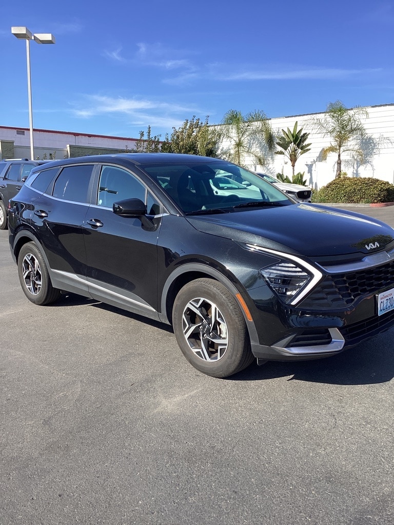 Thumbnail: 2024 Kia Sportage - 3