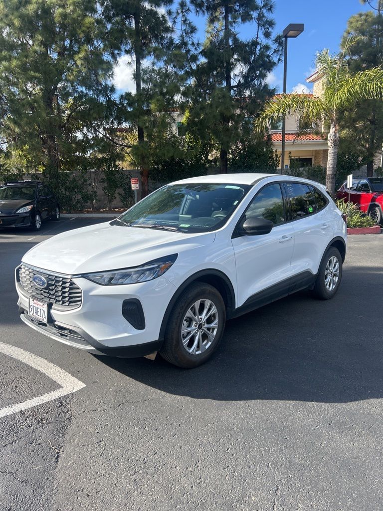 2025 Ford Escape's photo