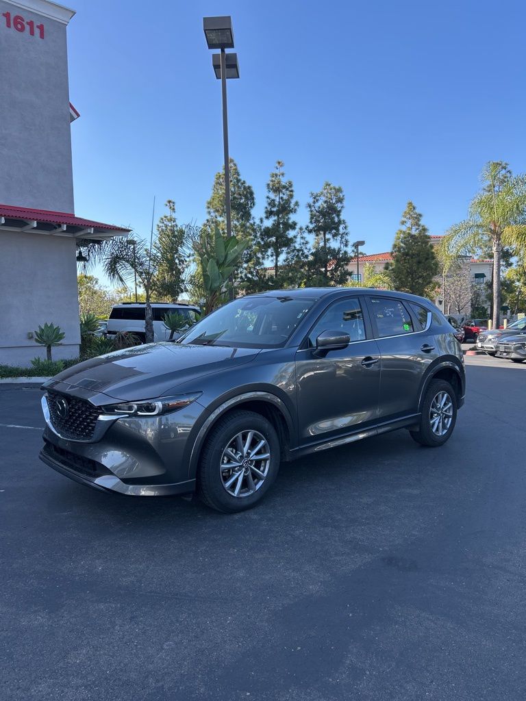 2025 Mazda CX-5's photo