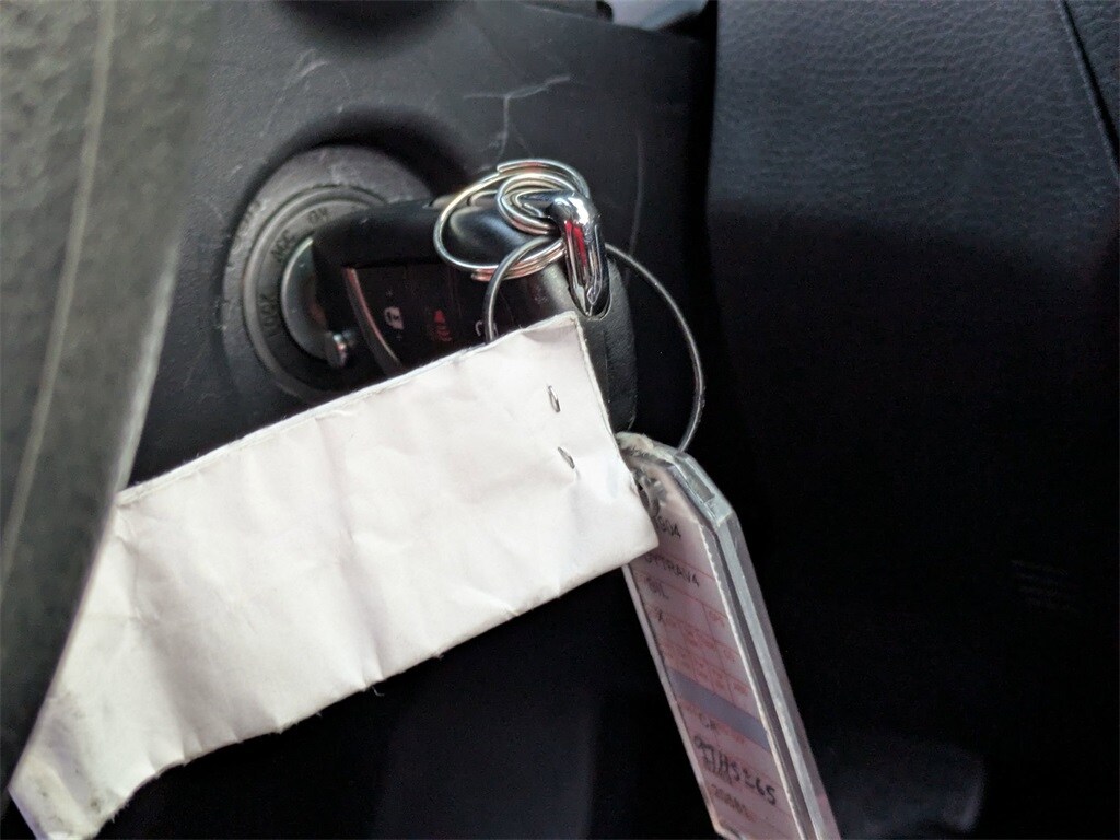 Thumbnail: 2025 Toyota RAV4 - 21