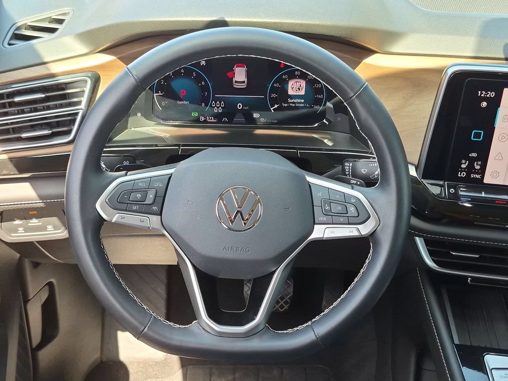 2025 Volkswagen Atlas SE w/Tech - Photo 23