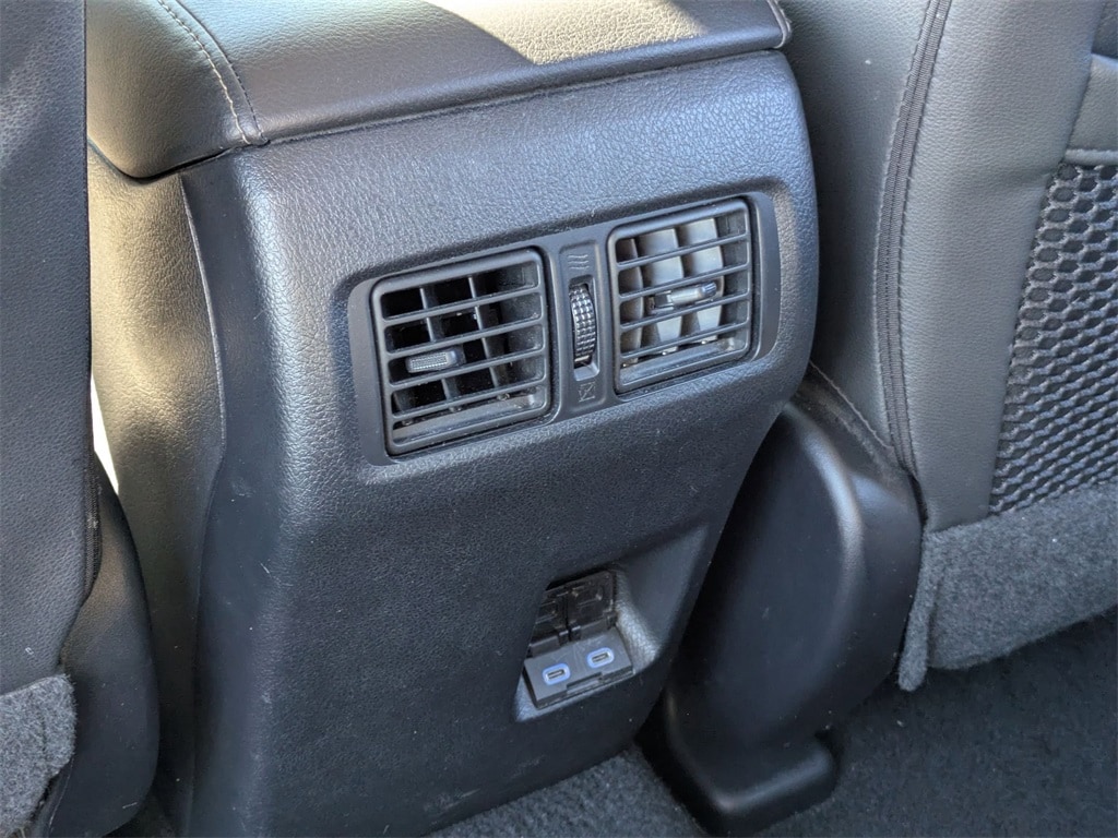 Thumbnail: 2024 Toyota 4Runner - 25