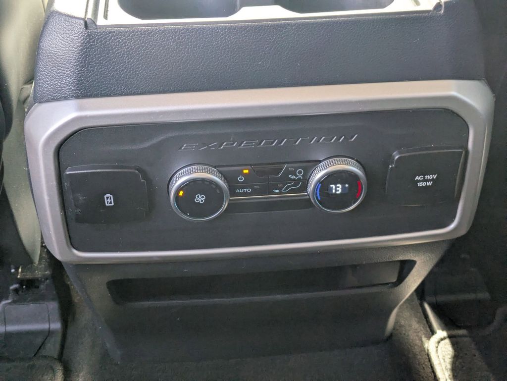 Thumbnail: 2024 Ford Expedition MAX - 26