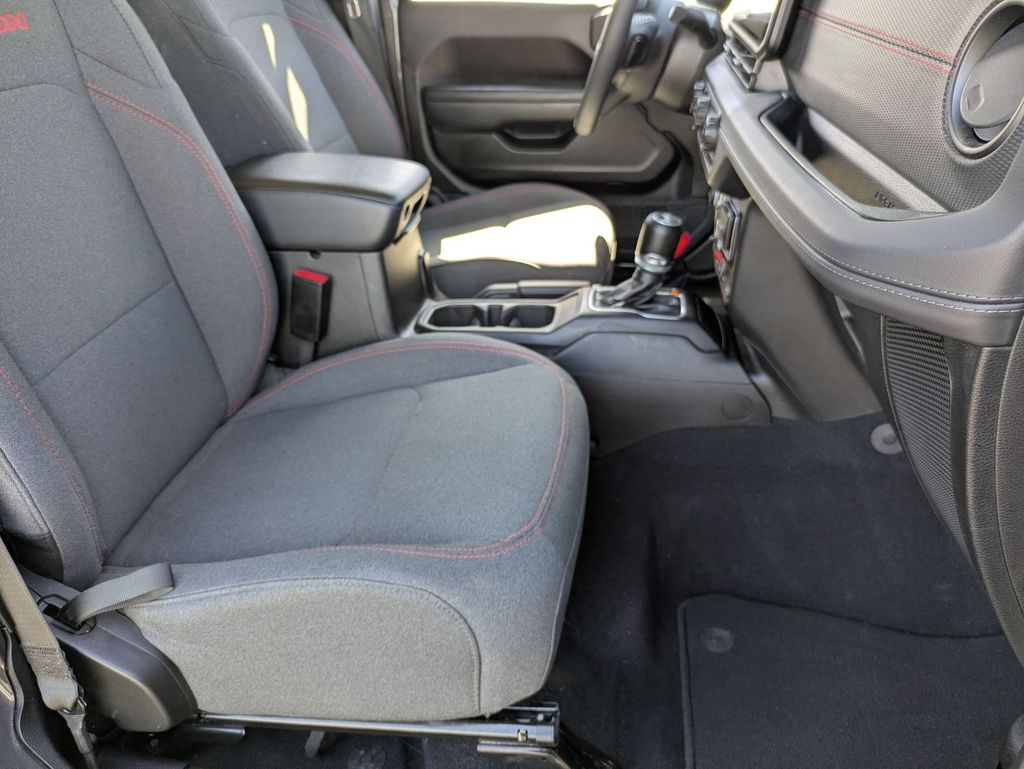 Thumbnail: 2025 Jeep Wrangler - 29