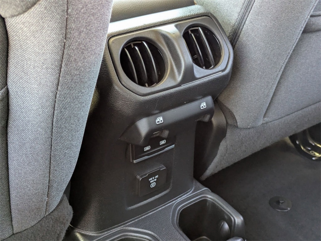 Thumbnail: 2024 Jeep Wrangler - 26
