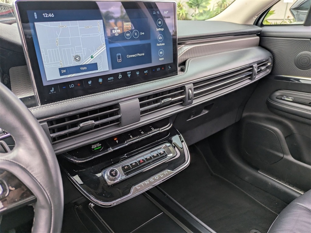 Thumbnail: 2024 Lincoln Corsair - 20