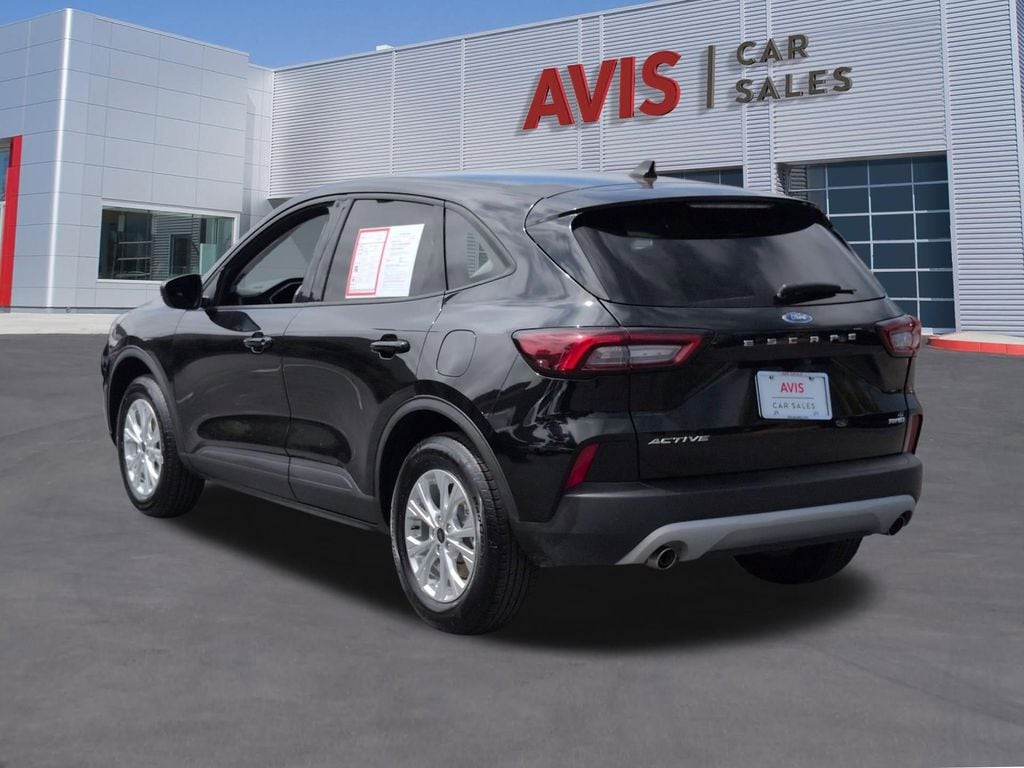 Thumbnail: 2025 Ford Escape - 9