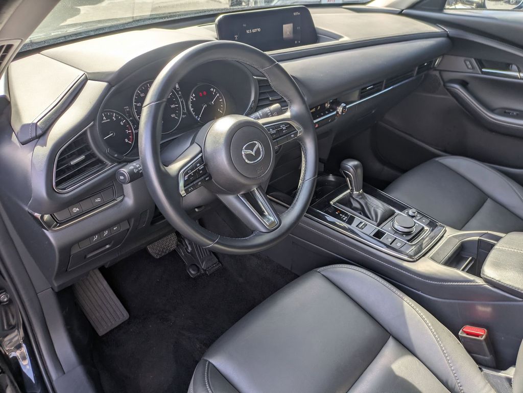 Thumbnail: 2025 Mazda CX-30 - 17