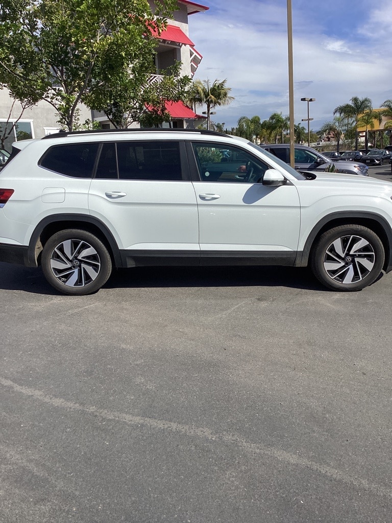 Thumbnail: 2025 Volkswagen Atlas - 2
