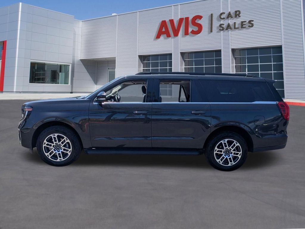 Thumbnail: 2025 Ford Expedition MAX - 10