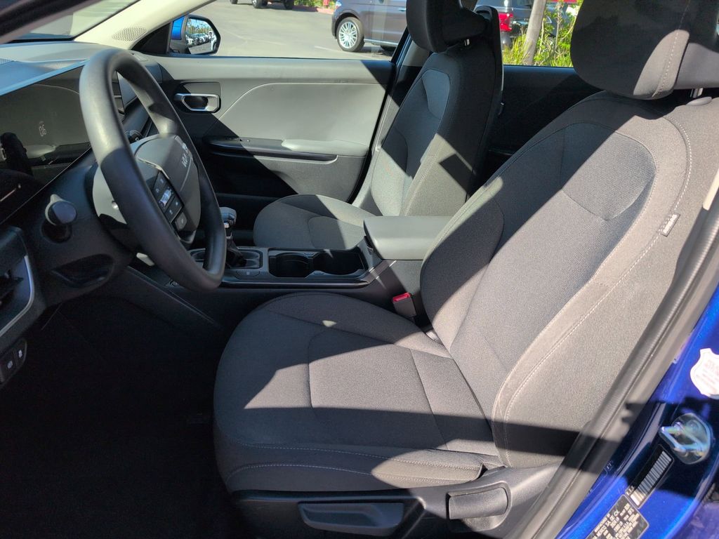 Thumbnail: 2025 Kia K4 - 25