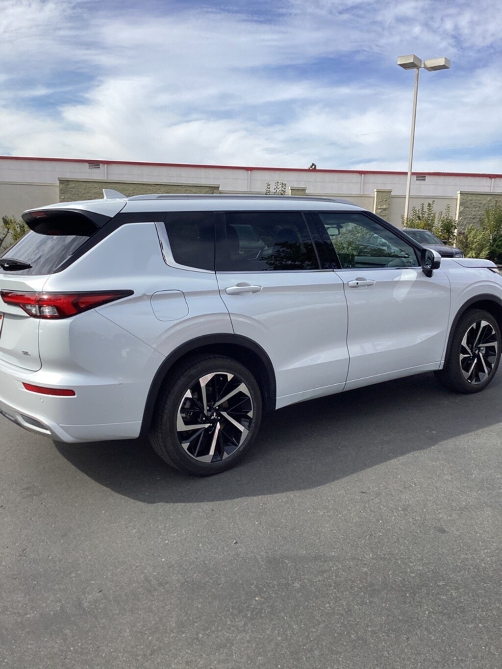 Certified 2024 Mitsubishi Outlander SEL SUV